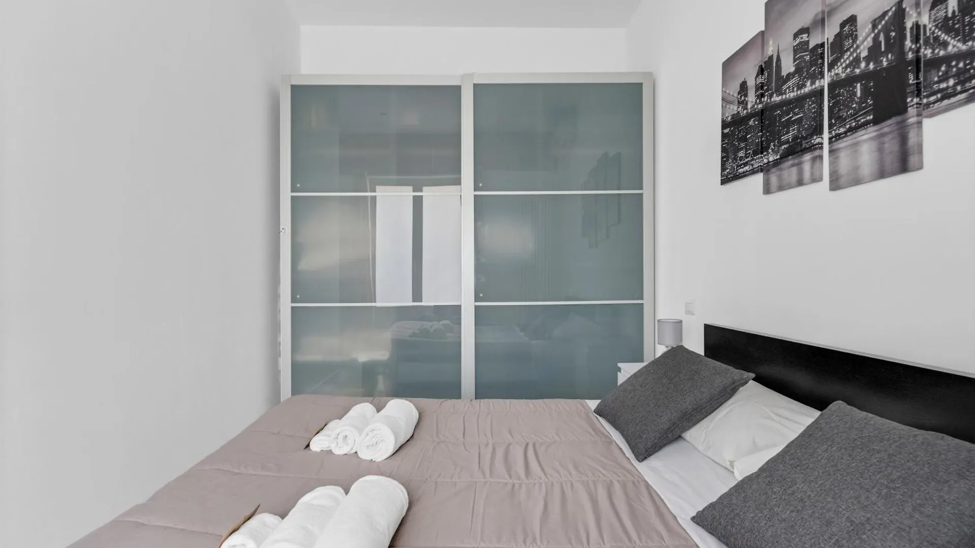 Apartment Milano Porta Romana - Qc Terme, 10Min Duomo